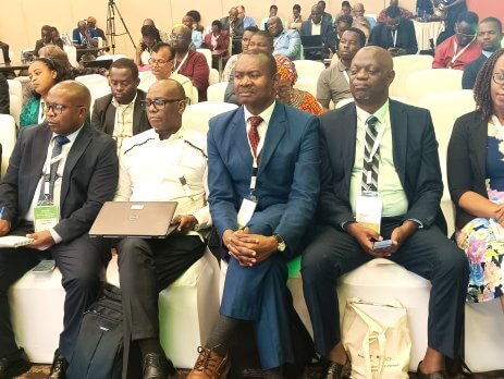 Dr. Bagabe (Front left) and RAB DG, Ndabamenye with CGIAR and ASARECA staff during the Dialogue